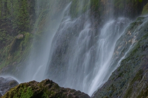 Uracher Wasserfall im Mai